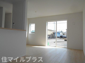 【居間・リビング】 | 郡山市安積荒井2丁目新築一戸建て2棟 | おしゃれなリビングです