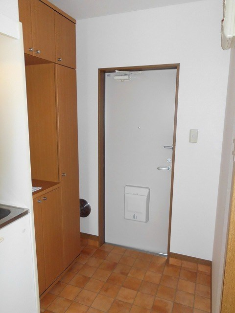 ビタミンテラス枝吉の玄関