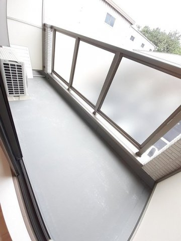 Ｂｏｓｃａｔｏ　Ｈのバルコニー