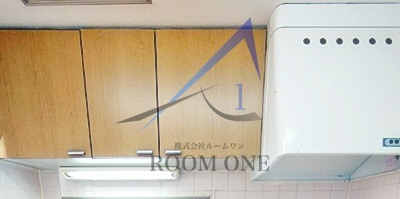 カースル三ノ輪 A棟の収納|キッチン収納です。