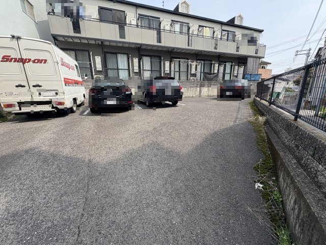 ベルディ灘の駐車場