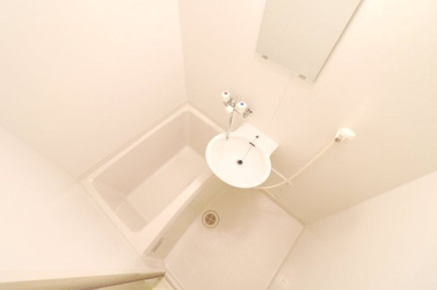 【浴室】 | レオネクストＧＲＡＮＤ　ＯＮＥ | 浴室乾燥機付きで雨の日もバッチリお洗濯♪