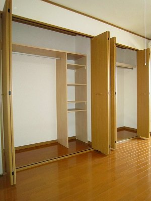レルベ保田窪の収納