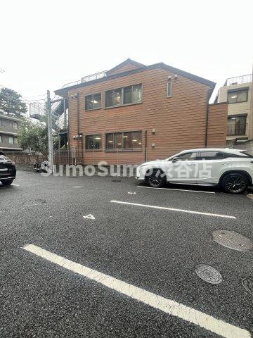ベルメゾン若林の駐車場|駐車スペースもあります