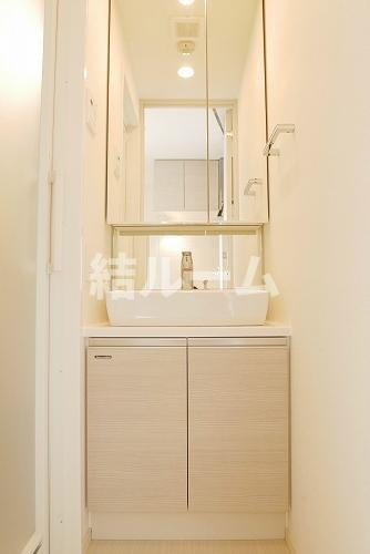 豊島区池袋３丁目の賃貸マンションの洗面所