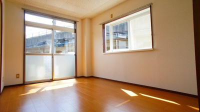 【洋室】 | エルディム・小暮