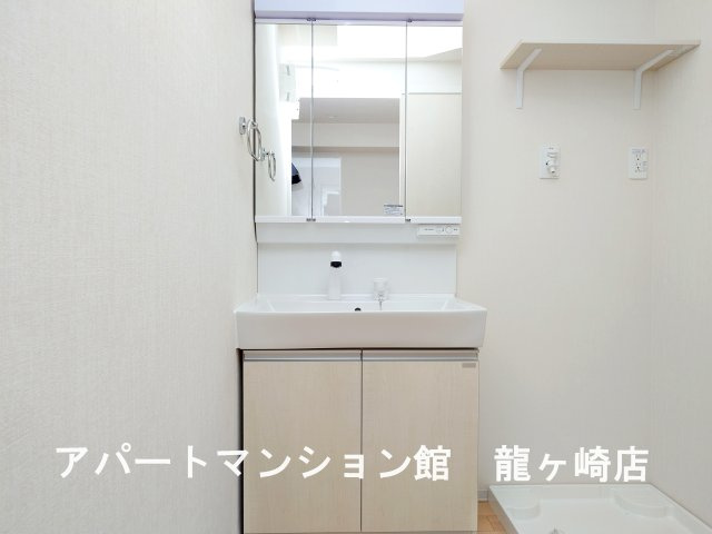 ココ・ハウスの独立洗面台
