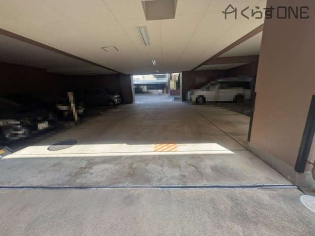 【駐車場】 | ロワイヤル元塩町