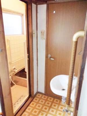 【洗面所】 | 尼崎市稲葉荘2丁目　中古戸建