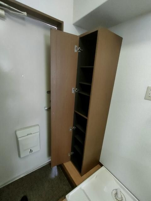 シャンフェルト西落合の収納