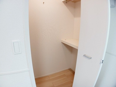 【収納】 | グランシャトー武蔵藤沢Ｂ | たっぷりとした収納スペースです