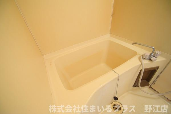 プチハイム薫の浴室