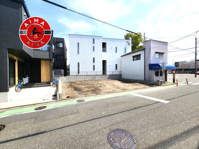 福岡市博多区那珂1丁目第1-2棟（1号棟）の前面道路含む現地写真|見学の時間などお気軽にお問い合わせ下さい。