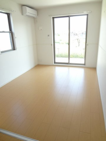 ティア　コートの内装