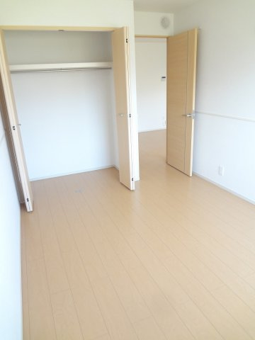 ティア　コートの収納