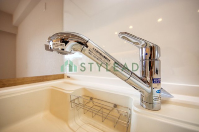 【キッチン】 | クリオ蒔田参番館 | 浄水機能付き水栓金具