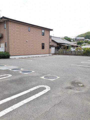 コスモス　Ｂの駐車場