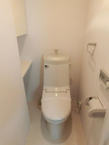 スカイコート早稲田壱番館のトイレ