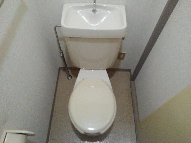 ロマニーカルベＢのトイレ