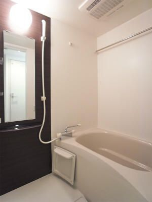 リブリ・カーム赤羽西の浴室