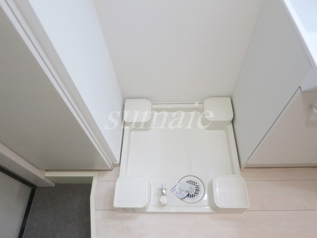 ルミエール赤羽の設備|室内に洗濯機置場です☆