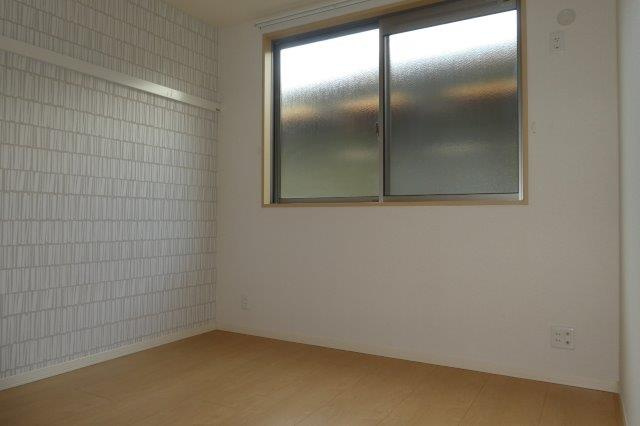 ベルブランシュ笹沖 Aの洋室