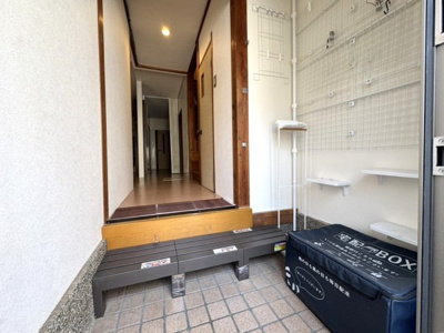 【玄関】 | 紫野門前町貸家