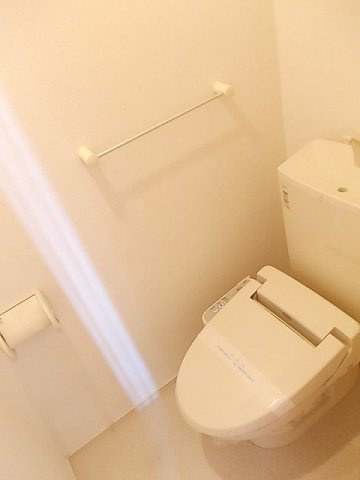 ベル　ジェルネのトイレ|清潔感のあるトイレです