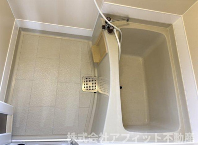 【浴室】 | サンシャイン中川B