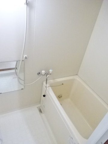 エピナールの浴室