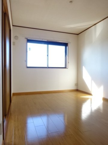 エピナールの内装