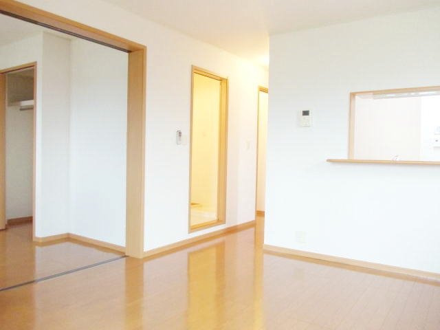 グランデ　幸の居間・リビング|使いやすい居間です