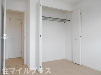 【洋室】 | 郡山市富田町大徳南新築一戸建て3棟 | 明るい洋室です