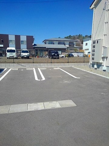プラシードＡの駐車場|駐車場があります