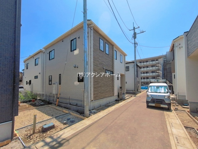 入間市下藤沢５丁目・全13棟　新築一戸建　8号棟　の前面道路含む現地写真|現地写真（2026年7月23日撮影）