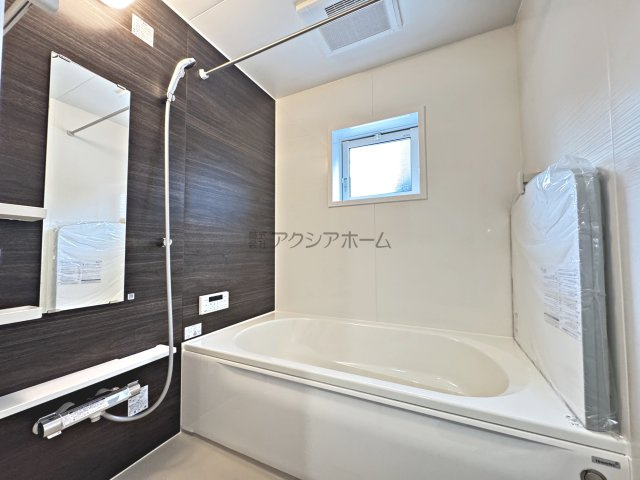 入間市下藤沢５丁目・全13棟　新築一戸建　8号棟　の浴室|1坪タイプのユニットバス