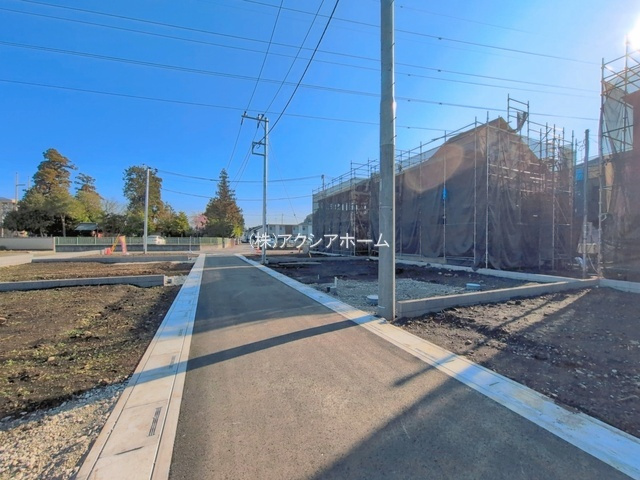 入間市下藤沢５丁目・全13棟　新築一戸建　8号棟　の前面道路含む現地写真|2026年4月3日撮影