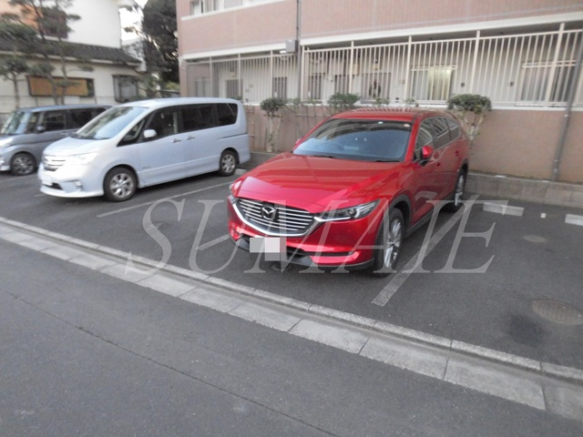 プレリヴェールの駐車場|駐車場
