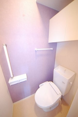 【トイレ】 | アンソレイユ　Ⅱ | 落ち着いた色調のトイレです