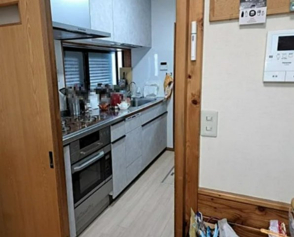 【中古】坂戸市伊豆の山町中古住宅のキッチン