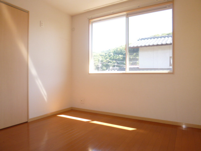 ビ・ボーンＣの洋室