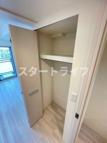 大阪市淀川区十八条１丁目の賃貸マンションの収納