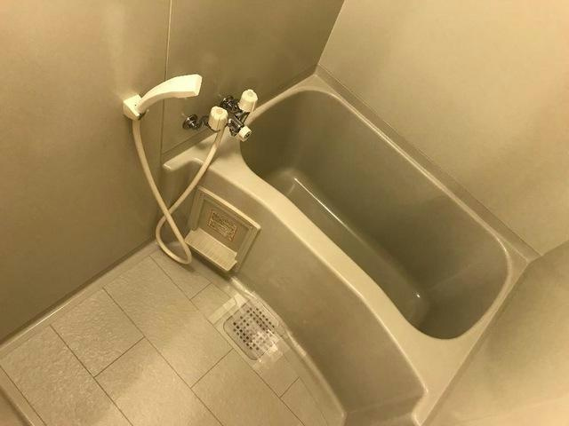 レインボーヒルズの浴室