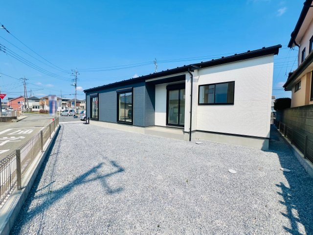 太田市亀岡町の庭|BBQなども楽しめるお庭スペース♪