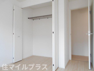 【洋室】 | 郡山市富田町大徳南新築一戸建て3棟 | 落ち着いた色調の洋室です