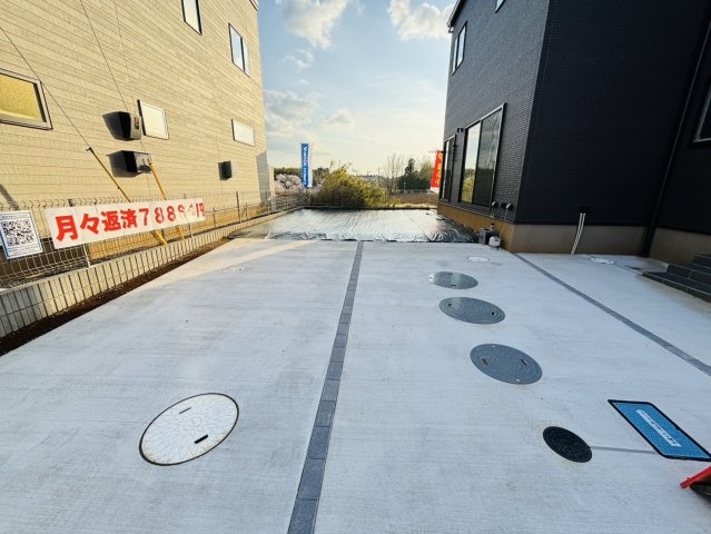 大清水　新築戸建て　１号棟の駐車場