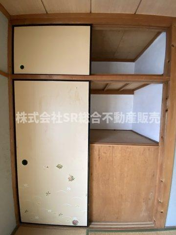 善根寺町6丁目中古戸建の収納|便利な収納スペースです