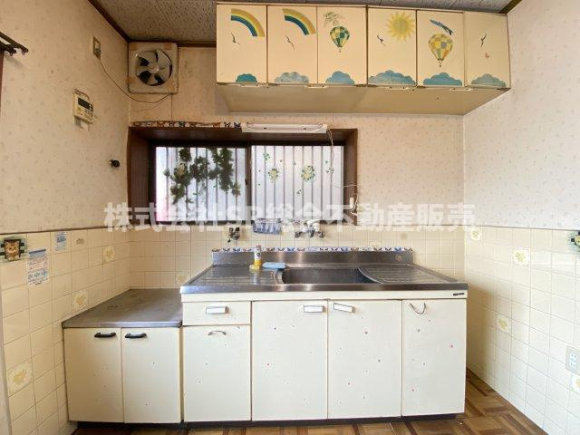 善根寺町6丁目中古戸建のキッチン|システムキッチンにしたい。というご希望もお聞かせください！