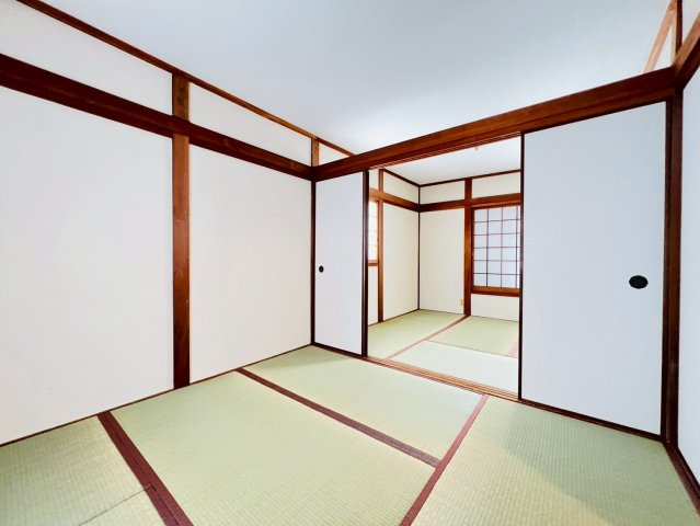 塩屋台1丁目貸家の居間・リビング