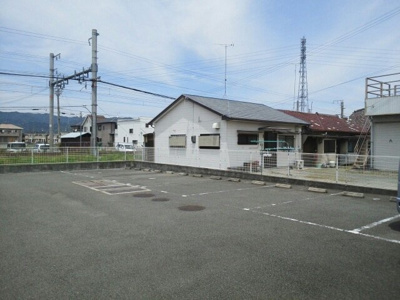 【駐車場】 | エピナールⅡ | 駐車場です